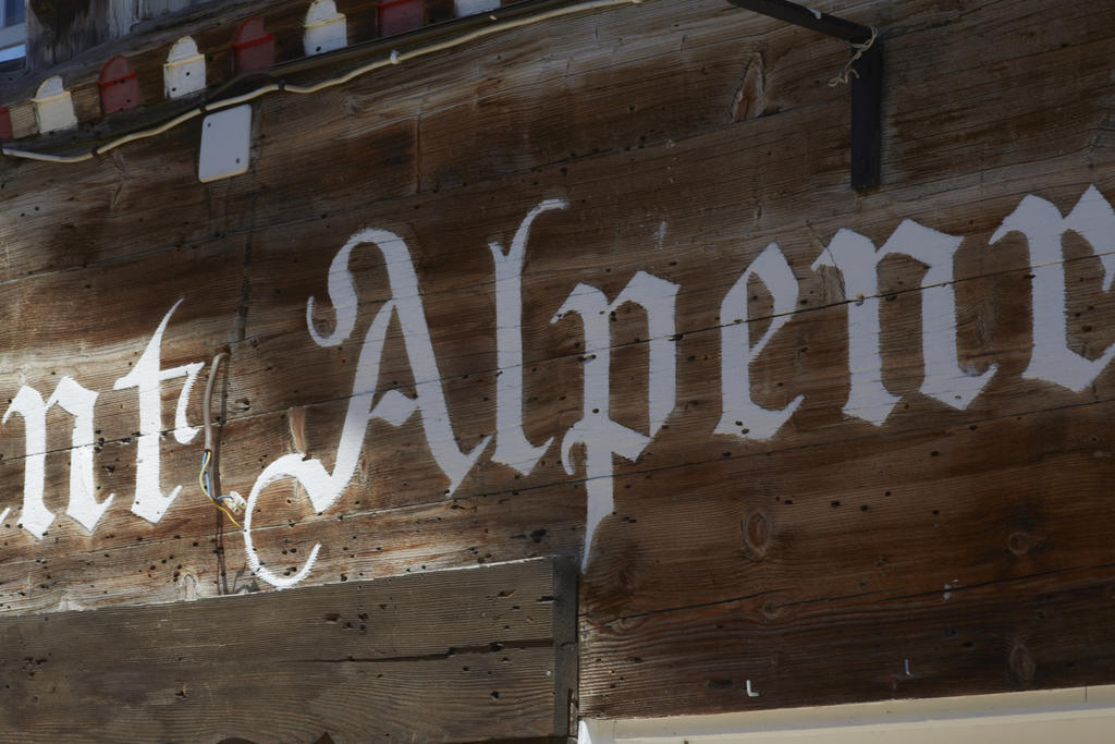 Alpenrose Gadmen - Gasthaus Екстериор снимка